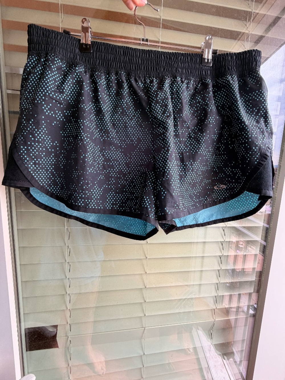 Champion Black/Aqua Polka Dot Lined IDuodry Running Shorts (Size L)